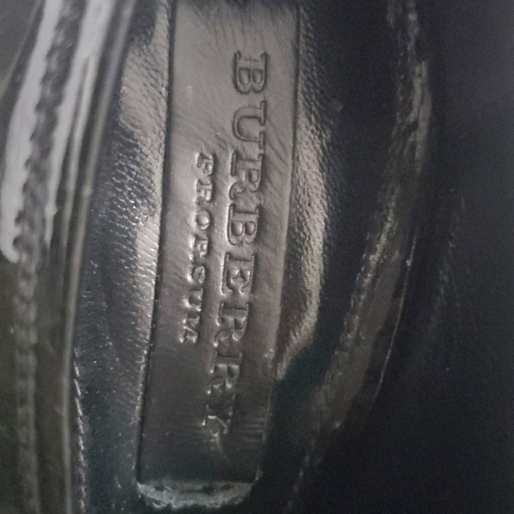 New Burberry Prorsum black patent leather heels